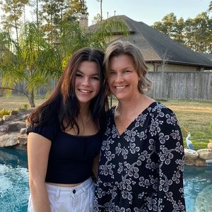 Meet your Posher, Heidi